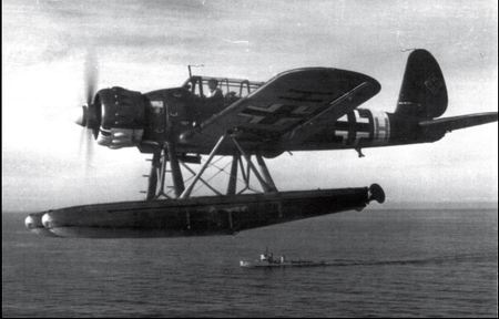 Иллюстрация к книге — Самолеты-призраки Третьего Рейха. Секретные операции Люфтваффе [i_101.jpg]