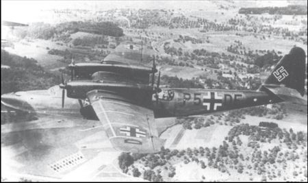 Иллюстрация к книге — Самолеты-призраки Третьего Рейха. Секретные операции Люфтваффе [i_108.jpg]