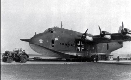 Иллюстрация к книге — Самолеты-призраки Третьего Рейха. Секретные операции Люфтваффе [i_109.jpg]