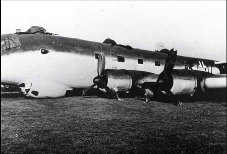 Иллюстрация к книге — Самолеты-призраки Третьего Рейха. Секретные операции Люфтваффе [i_143.jpg]