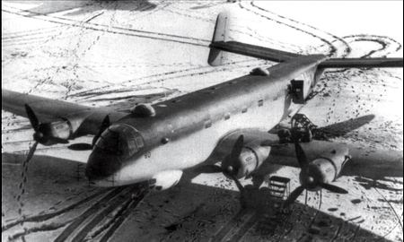 Иллюстрация к книге — Самолеты-призраки Третьего Рейха. Секретные операции Люфтваффе [i_151.jpg]