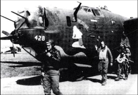 Иллюстрация к книге — Самолеты-призраки Третьего Рейха. Секретные операции Люфтваффе [i_169.jpg]