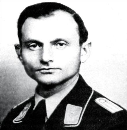 Иллюстрация к книге — Самолеты-призраки Третьего Рейха. Секретные операции Люфтваффе [i_178.jpg]