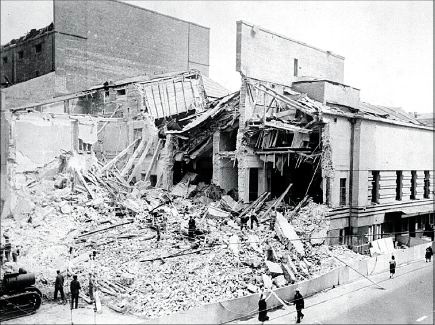 Иллюстрация к книге — Свастика над Волгой. Люфтваффе против сталинской ПВО [i_025.jpg]