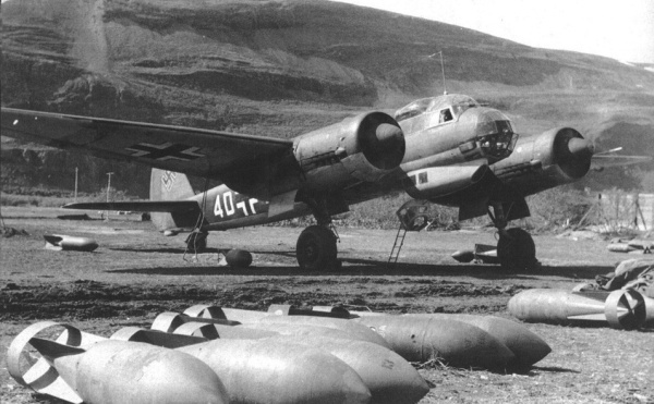 Иллюстрация к книге — Тени над Заполярьем. Действия Люфтваффе против советского Северного флота и союзных конвоев [i_021.jpg]