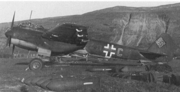 Иллюстрация к книге — Тени над Заполярьем. Действия Люфтваффе против советского Северного флота и союзных конвоев [i_022.jpg]