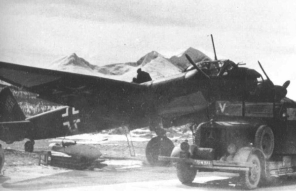 Иллюстрация к книге — Тени над Заполярьем. Действия Люфтваффе против советского Северного флота и союзных конвоев [i_062.jpg]