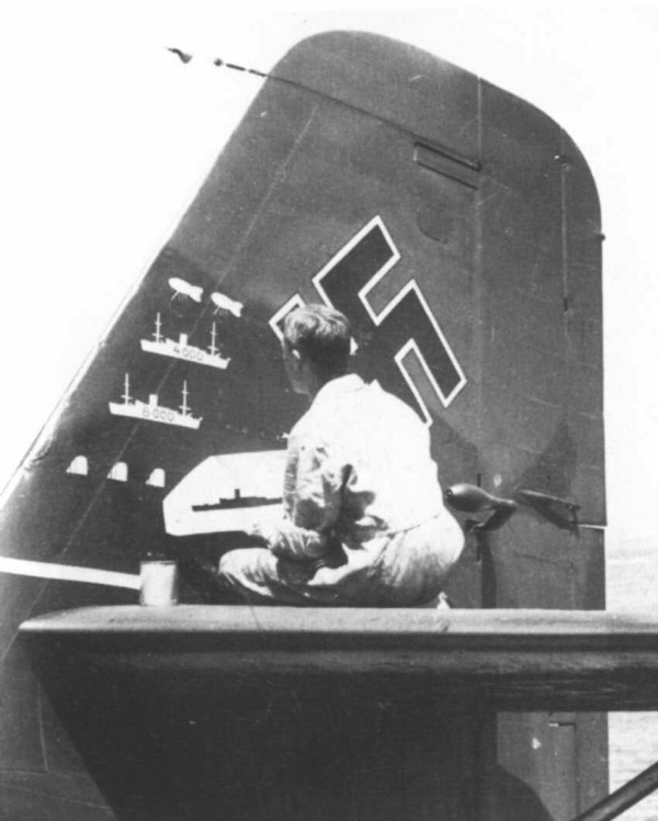 Иллюстрация к книге — Тени над Заполярьем. Действия Люфтваффе против советского Северного флота и союзных конвоев [i_078.jpg]