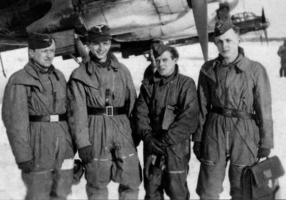 Иллюстрация к книге — Тени над Заполярьем. Действия Люфтваффе против советского Северного флота и союзных конвоев [i_139.jpg]