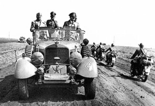 Иллюстрация к книге — Фюрер как полководец [i_056.jpg]