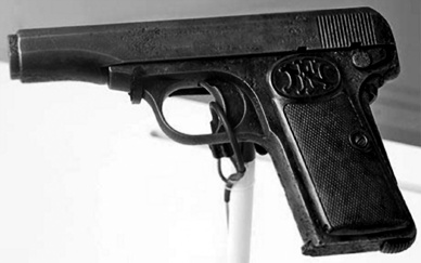 Иллюстрация к книге — Кому нужна ревизия истории? Старые и новые споры о причинах Первой мировой войны [i_016.jpg]