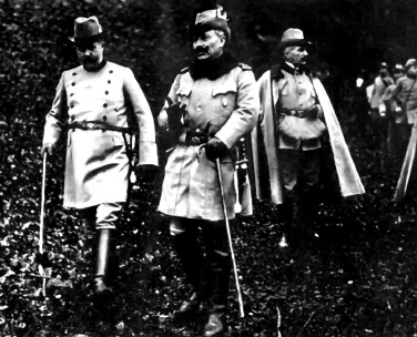 Иллюстрация к книге — Кому нужна ревизия истории? Старые и новые споры о причинах Первой мировой войны [i_024.jpg]