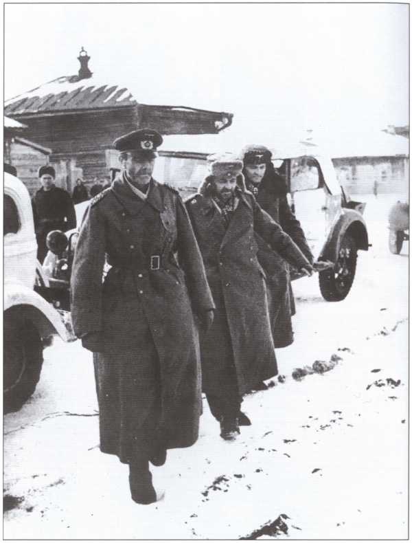 Иллюстрация к книге — Василевский [i_007.jpg]