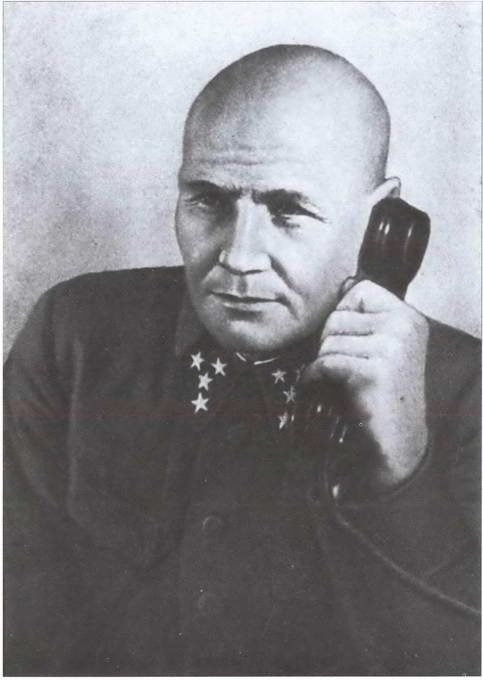 Иллюстрация к книге — Маршал Конев [i_008.jpg]