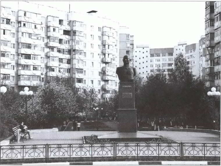 Иллюстрация к книге — Маршал Конев [i_024.jpg]