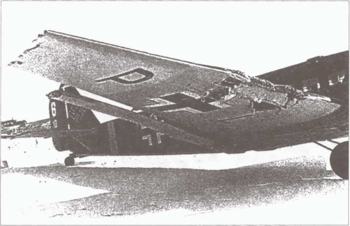 Иллюстрация к книге — "Воздушные мосты" Третьего Рейха [i_038.jpg]