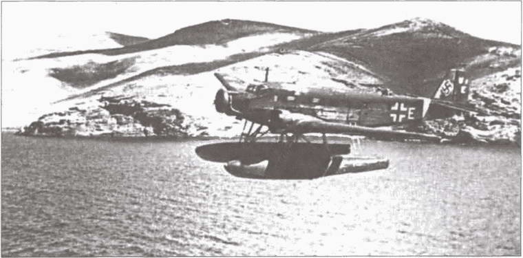 Иллюстрация к книге — "Воздушные мосты" Третьего Рейха [i_040.jpg]