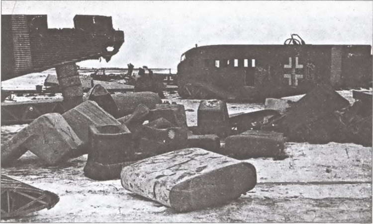 Иллюстрация к книге — "Воздушные мосты" Третьего Рейха [i_042.jpg]