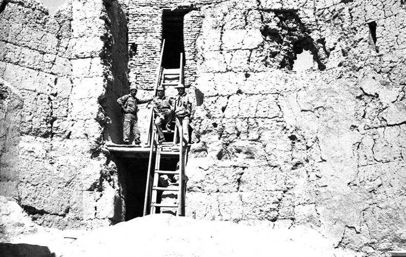 Иллюстрация к книге — Шелковый путь. Записки военного разведчика [i_020.jpg]