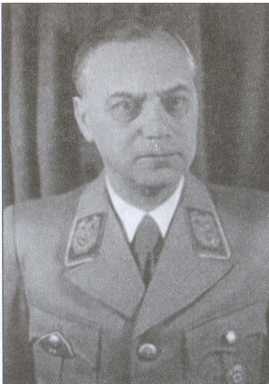 Иллюстрация к книге — Крым под пятой Гитлера. Немецкая оккупационная политика в Крыму 1941-1944 гг. [i_003.jpg]