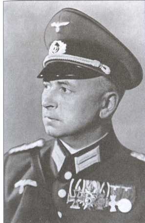 Иллюстрация к книге — Крым под пятой Гитлера. Немецкая оккупационная политика в Крыму 1941-1944 гг. [i_007.jpg]