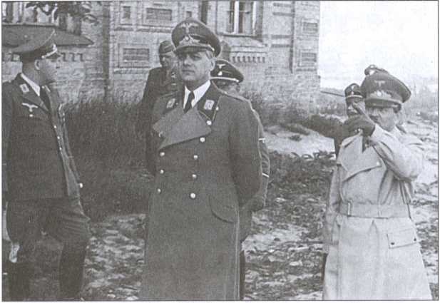 Иллюстрация к книге — Крым под пятой Гитлера. Немецкая оккупационная политика в Крыму 1941-1944 гг. [i_011.jpg]