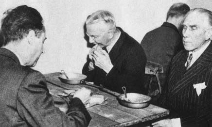 Иллюстрация к книге — Нюрнбергский набат. Репортаж из прошлого, обращение к будущему [i_014.jpg]