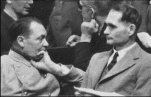 Иллюстрация к книге — Нюрнбергский набат. Репортаж из прошлого, обращение к будущему [i_038.jpg]