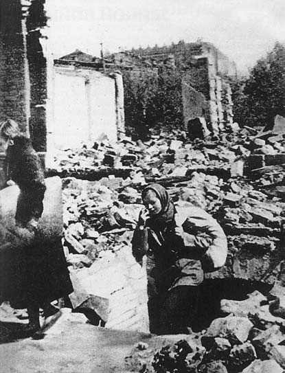 Иллюстрация к книге — Нюрнбергский набат. Репортаж из прошлого, обращение к будущему [i_088.jpg]