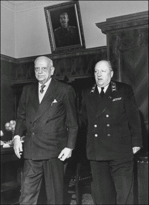 Иллюстрация к книге — Нюрнбергский набат. Репортаж из прошлого, обращение к будущему [i_093.jpg]