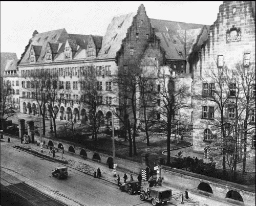 Иллюстрация к книге — Нюрнбергский набат. Репортаж из прошлого, обращение к будущему [i_115.jpg]