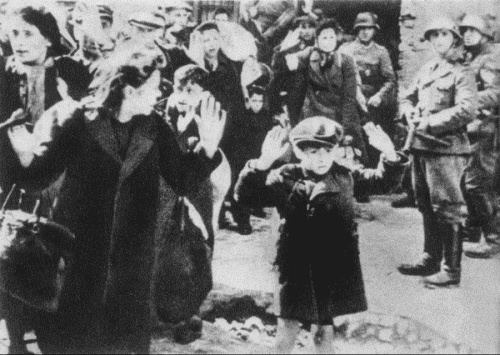 Иллюстрация к книге — Нюрнбергский набат. Репортаж из прошлого, обращение к будущему [i_193.jpg]