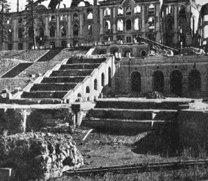 Иллюстрация к книге — Нюрнбергский набат. Репортаж из прошлого, обращение к будущему [i_209.jpg]