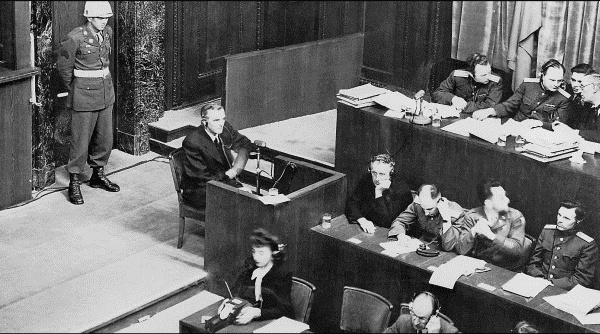 Иллюстрация к книге — Нюрнбергский набат. Репортаж из прошлого, обращение к будущему [i_279.jpg]