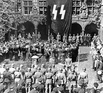 Иллюстрация к книге — Нюрнбергский набат. Репортаж из прошлого, обращение к будущему [i_296.jpg]