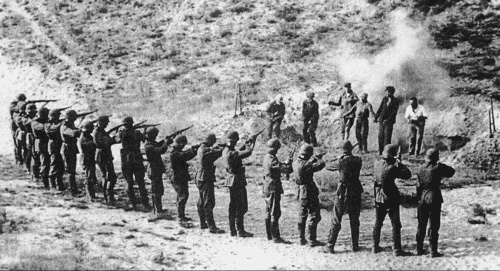 Иллюстрация к книге — Нюрнбергский набат. Репортаж из прошлого, обращение к будущему [i_302.jpg]