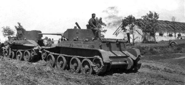 Иллюстрация к книге — Мы сгорали заживо. Смертники Великой Отечественной [i_035.jpg]