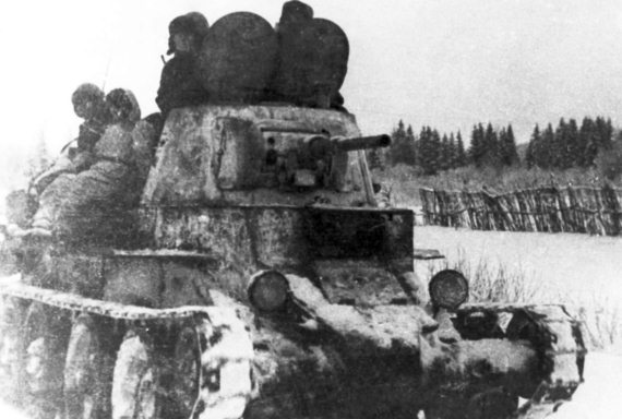 Иллюстрация к книге — Мы сгорали заживо. Смертники Великой Отечественной [i_046.jpg]