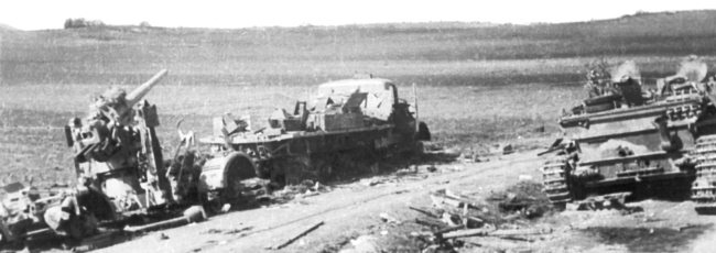 Иллюстрация к книге — Мы сгорали заживо. Смертники Великой Отечественной [i_090.jpg]