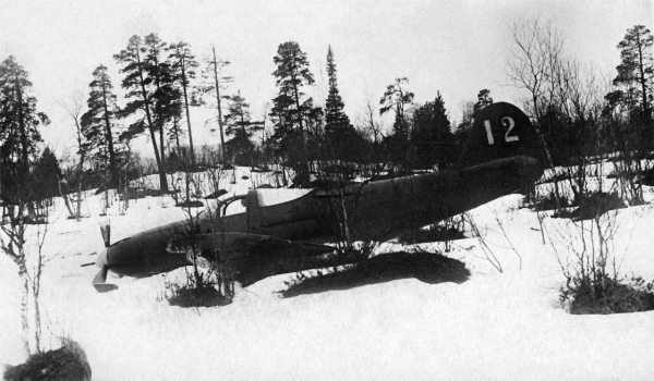 Иллюстрация к книге — Мы сгорали заживо. Смертники Великой Отечественной [i_260.jpg]