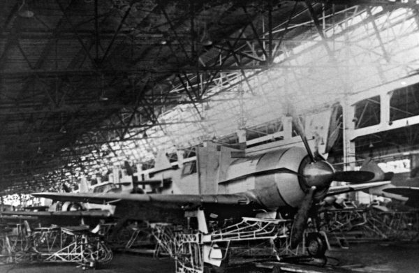 Иллюстрация к книге — Мы сгорали заживо. Смертники Великой Отечественной [i_310.jpg]