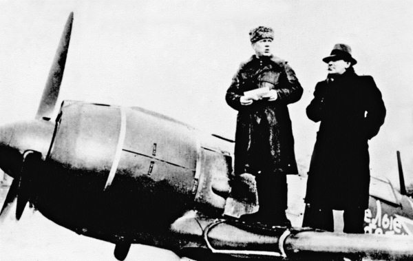 Иллюстрация к книге — Мы сгорали заживо. Смертники Великой Отечественной [i_313.jpg]