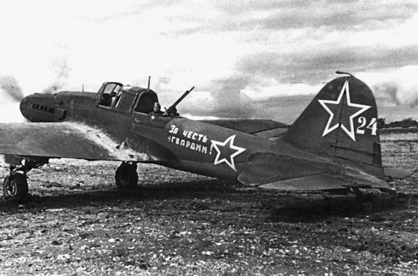 Иллюстрация к книге — Мы сгорали заживо. Смертники Великой Отечественной [i_362.jpg]