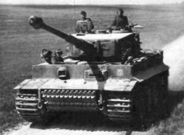 Иллюстрация к книге — Прохоровка без грифа секретности [i_018.jpg]