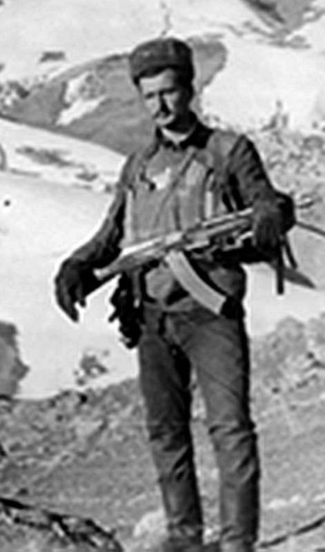 Иллюстрация к книге — Снайпер в Афгане. Порванные души [_83.jpg_0.jpg]