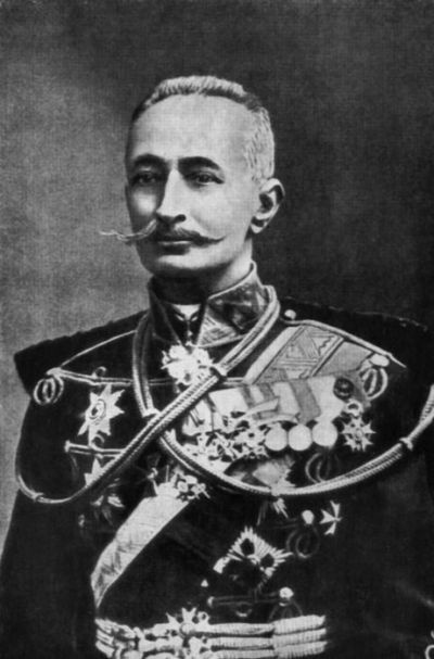 Иллюстрация к книге — Три цвета знамени. Генералы и комиссары. 1914-1921 [_06.jpg]