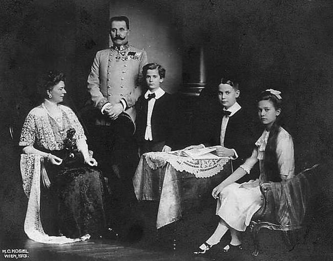 Иллюстрация к книге — Первая мировая. Убийство, развязавшее войну [i_013.jpg]