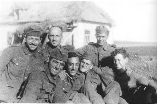 Иллюстрация к книге — Засекреченная Курская битва. Неизвестные документы свидетельствуют [i_025.jpg]