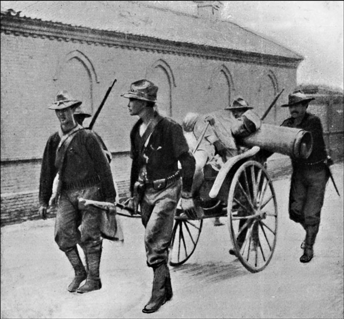 Иллюстрация к книге — 1900. Русские штурмуют Пекин [i_117.jpg]