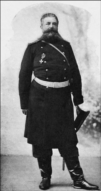 Иллюстрация к книге — 1900. Русские штурмуют Пекин [i_150.jpg]